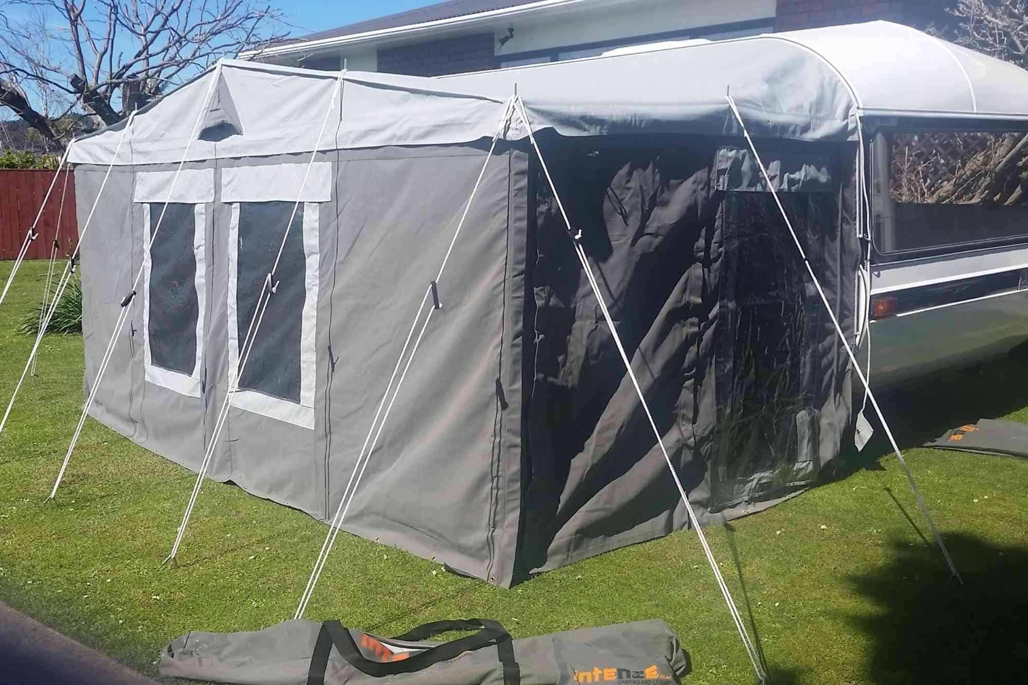 Awning for Liteweight 1500 Caravan with Detachable walls view 3