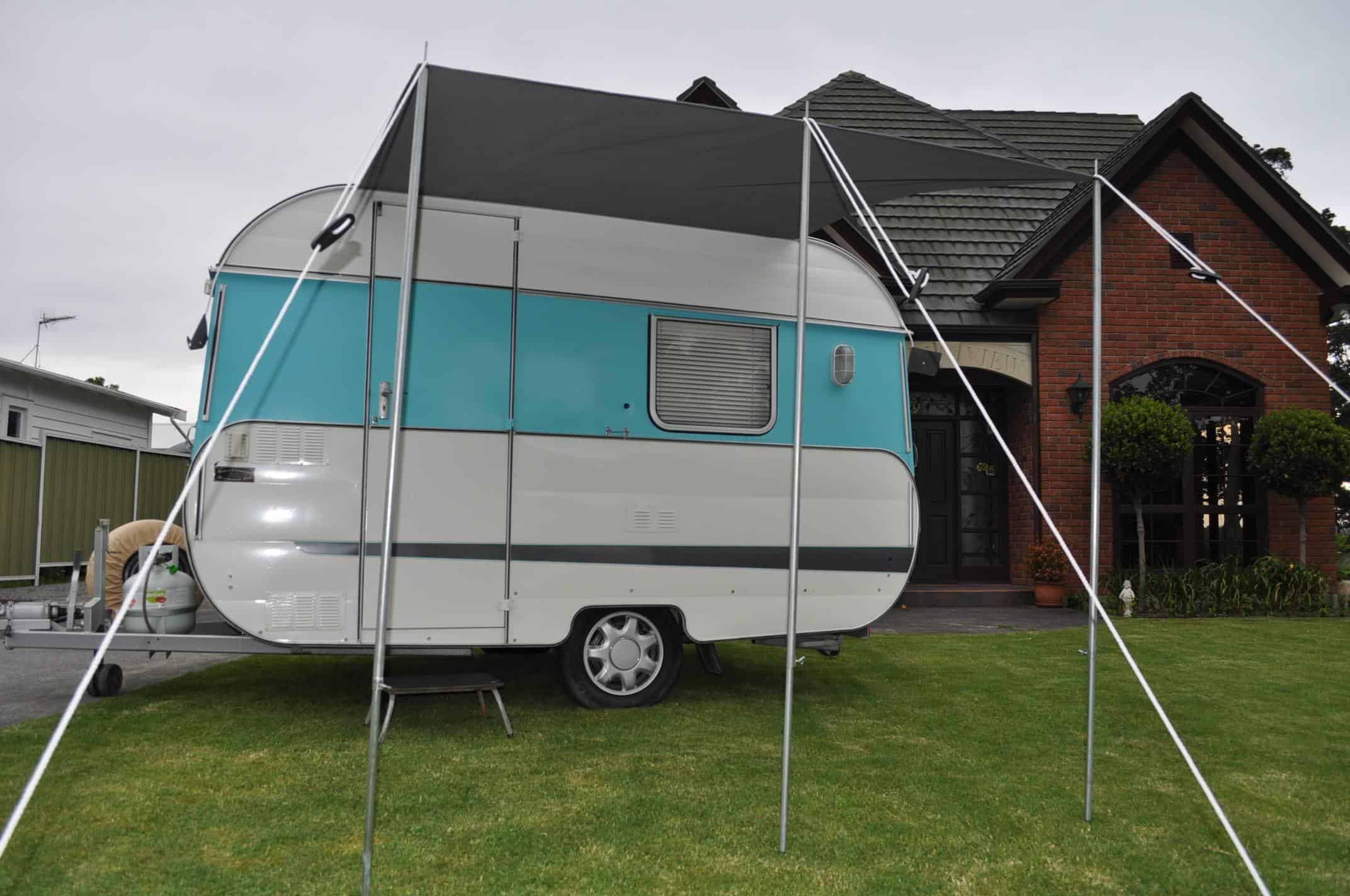 Shade-Roof Awning 2.5m x 2.5m Dark Grey/Beige